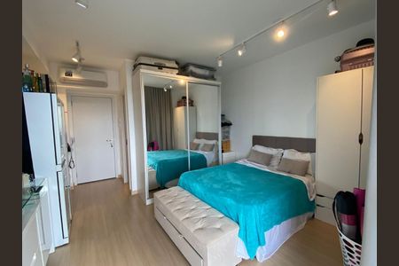 Studio à venda com 28m², 1 quarto e sem vagaFoto 03