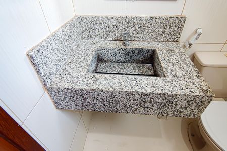 Casa de condomínio à venda com 350m², 4 quartos e 2 vagasbanheiro suíte