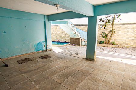 Casa de condomínio à venda com 350m², 4 quartos e 2 vagasgaragem