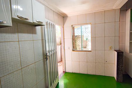 Casa de condomínio à venda com 350m², 4 quartos e 2 vagascozinha