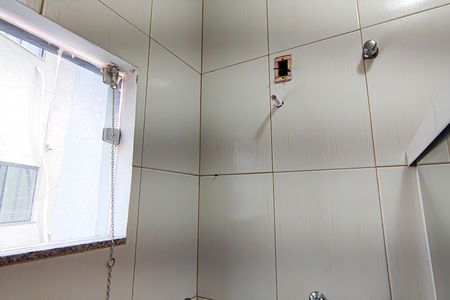 Casa de condomínio à venda com 350m², 4 quartos e 2 vagasbanheiro social