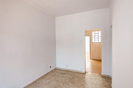 Casa à venda com 100m², 3 quartos e 1 vaga Casa à venda com 100m², 3 quartos e 1 vagaSala