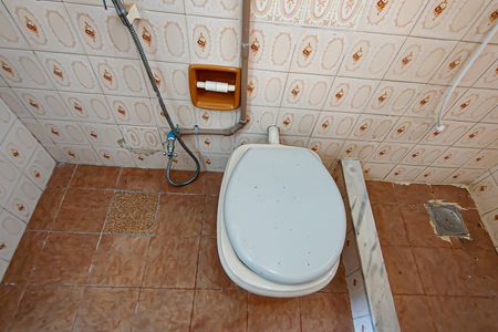 Casa à venda com 100m², 3 quartos e 1 vaga Casa à venda com 100m², 3 quartos e 1 vagaBanheiro social 1