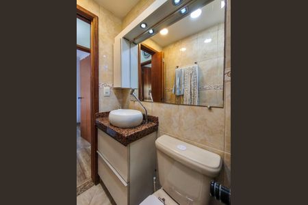 Apartamento à venda com 70m², 3 quartos e 1 vagaBanheiro Corredor