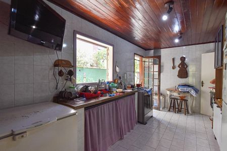 Casa para alugar com 400m², 3 quartos e 3 vagas Casa para alugar com 400m², 3 quartos e 3 vagasCozinha