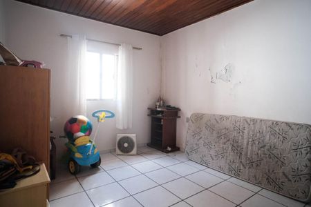 Casa à venda com 60m², 2 quartos e 6 vagasQuarto 2