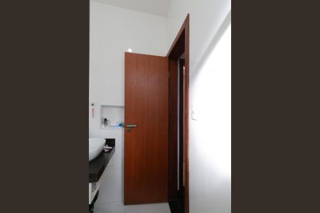 Casa de condomínio à venda com 190m², 2 quartos e 1 vaga Casa de condomínio à venda com 190m², 2 quartos e 1 vagaBanheiro Social