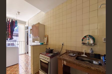 Apartamento à venda com 74m², 2 quartos e 1 vaga Apartamento à venda com 74m², 2 quartos e 1 vagaCozinha
