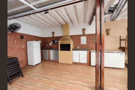 Apartamento à venda com 74m², 2 quartos e 1 vaga Apartamento à venda com 74m², 2 quartos e 1 vagaÁrea comum - Churrasqueira