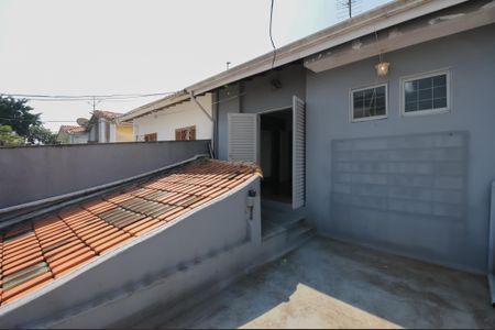 Casa à venda com 231m², 3 quartos e 3 vagasQuarto 1 ( Suíte ) - sacada