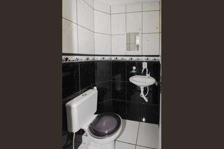 Casa à venda com 231m², 3 quartos e 3 vagasLavabo - sala 3