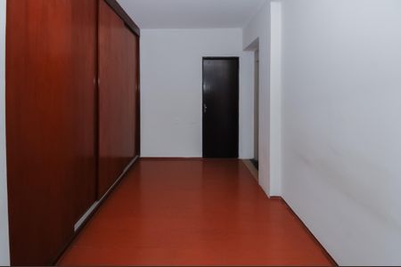 Casa à venda com 231m², 3 quartos e 3 vagasQuarto 2 ( Suíte)