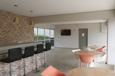 Apartamento para alugar com 47m², 2 quartos e 1 vagaÁrea comum - Salão de festas