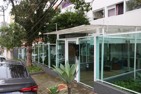 Apartamento para alugar com 47m², 2 quartos e 1 vagaFachada