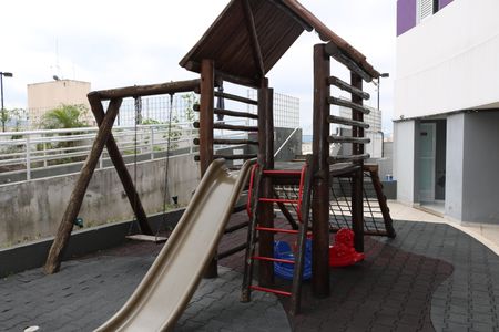Apartamento para alugar com 47m², 2 quartos e 1 vagaÁrea comum - Playground