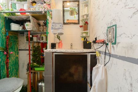 Apartamento à venda com 150m², 3 quartos e 3 vagas Apartamento à venda com 150m², 3 quartos e 3 vagasBanheiro