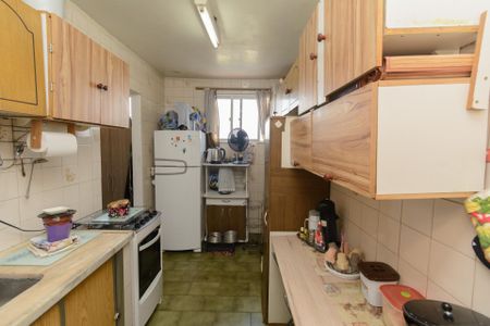 Apartamento à venda com 150m², 3 quartos e 3 vagas Apartamento à venda com 150m², 3 quartos e 3 vagasCozinha e Área de Serviço