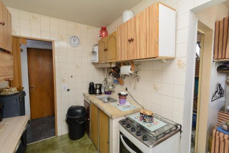 Apartamento à venda com 150m², 3 quartos e 3 vagas Apartamento à venda com 150m², 3 quartos e 3 vagasCozinha e Área de Serviço