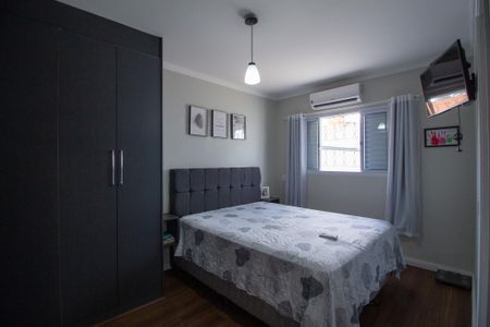 Casa de condomínio para alugar com 90m², 3 quartos e 2 vagasSuíte