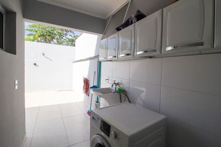 Casa de condomínio para alugar com 90m², 3 quartos e 2 vagasÁrea de Serviço