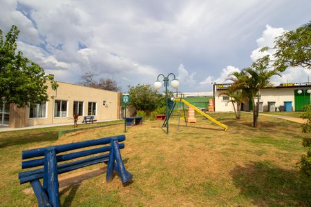 Casa de condomínio para alugar com 90m², 3 quartos e 2 vagasÁrea comum - Playground