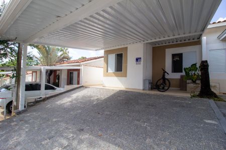 Casa de condomínio para alugar com 90m², 3 quartos e 2 vagasFachada Casa