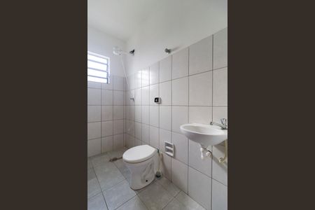 Casa para alugar com 44m², 1 quarto e sem vagaBanheiro