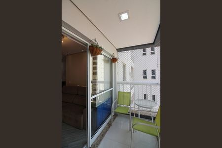 Apartamento à venda com 73m², 2 quartos e 2 vagasSala Sacada 