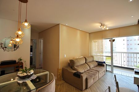 Apartamento à venda com 73m², 2 quartos e 2 vagasSala 