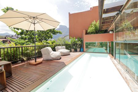 Apartamento à venda com 381m², 3 quartos e 3 vagasÁrea comum