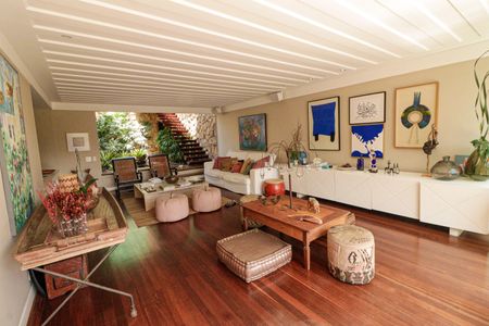 Apartamento à venda com 381m², 3 quartos e 3 vagasSala