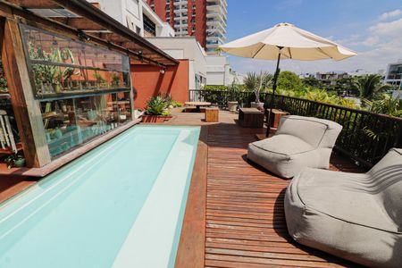 Apartamento à venda com 381m², 3 quartos e 3 vagasÁrea comum