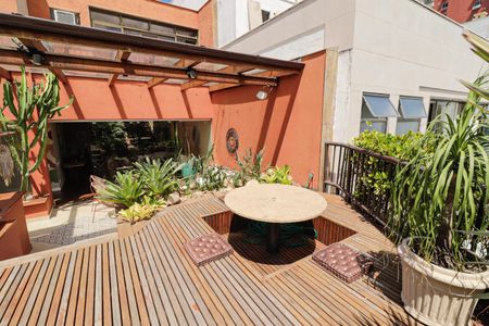 Apartamento à venda com 381m², 3 quartos e 3 vagasÁrea comum