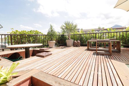 Apartamento à venda com 381m², 3 quartos e 3 vagasÁrea comum