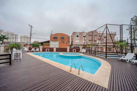Apartamento à venda com 76m², 2 quartos e 1 vaga Apartamento à venda com 76m², 2 quartos e 1 vagaÁrea comum - Piscina