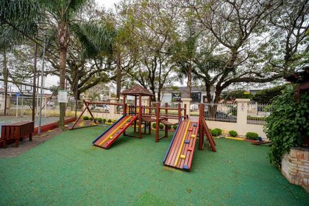 Apartamento à venda com 76m², 2 quartos e 1 vaga Apartamento à venda com 76m², 2 quartos e 1 vagaÁrea comum - Playground