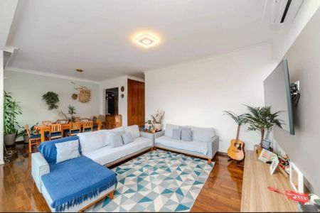 Casa à venda com 300m², 3 quartos e 5 vagas