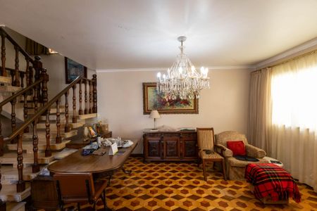 Casa à venda com 400m², 3 quartos e 3 vagas Casa à venda com 400m², 3 quartos e 3 vagasSala de jantar