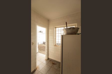 Casa à venda com 400m², 3 quartos e 3 vagas Casa à venda com 400m², 3 quartos e 3 vagasÁrea de Serviço