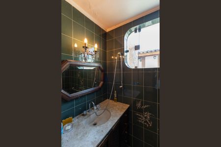 Casa à venda com 400m², 3 quartos e 3 vagas Casa à venda com 400m², 3 quartos e 3 vagasLavabo