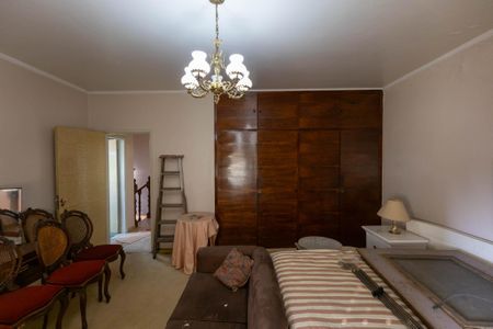 Casa à venda com 400m², 3 quartos e 3 vagas Casa à venda com 400m², 3 quartos e 3 vagasQuarto 1