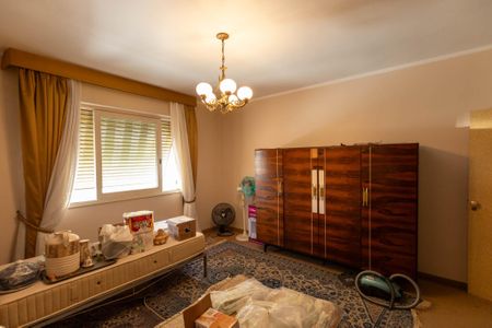 Casa à venda com 400m², 3 quartos e 3 vagas Casa à venda com 400m², 3 quartos e 3 vagasQuarto 3