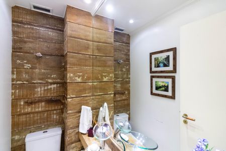 Apartamento à venda com 217m², 3 quartos e 3 vagasLavabo