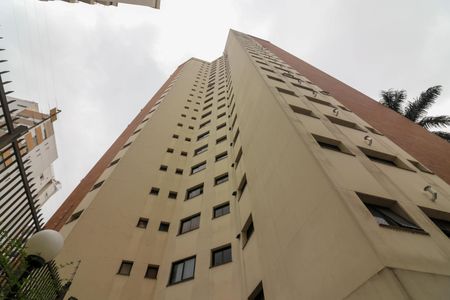 Apartamento à venda com 217m², 3 quartos e 3 vagasFachada