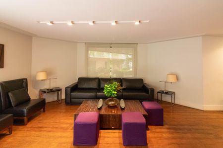 Apartamento à venda com 217m², 3 quartos e 3 vagasÁrea comum - Salão de festas