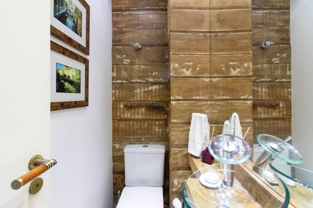 Apartamento à venda com 217m², 3 quartos e 3 vagasLavabo