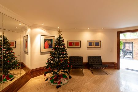 Apartamento à venda com 217m², 3 quartos e 3 vagasHall de entrada