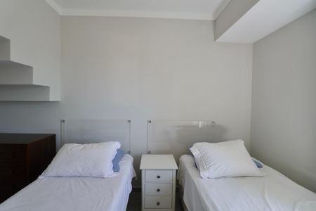 Apartamento para alugar com 235m², 3 quartos e 3 vagas Apartamento para alugar com 235m², 3 quartos e 3 vagasQuarto 2