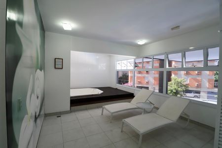 Apartamento para alugar com 235m², 3 quartos e 3 vagas Apartamento para alugar com 235m², 3 quartos e 3 vagasÁrea comum - Sauna