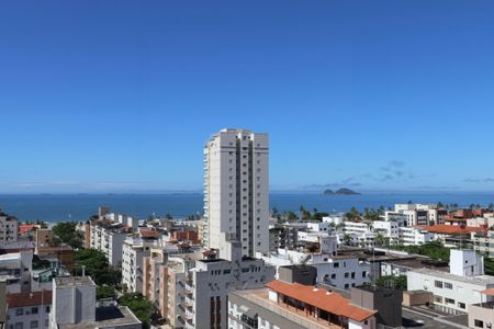 Apartamento para alugar com 235m², 3 quartos e 3 vagas Apartamento para alugar com 235m², 3 quartos e 3 vagasVista